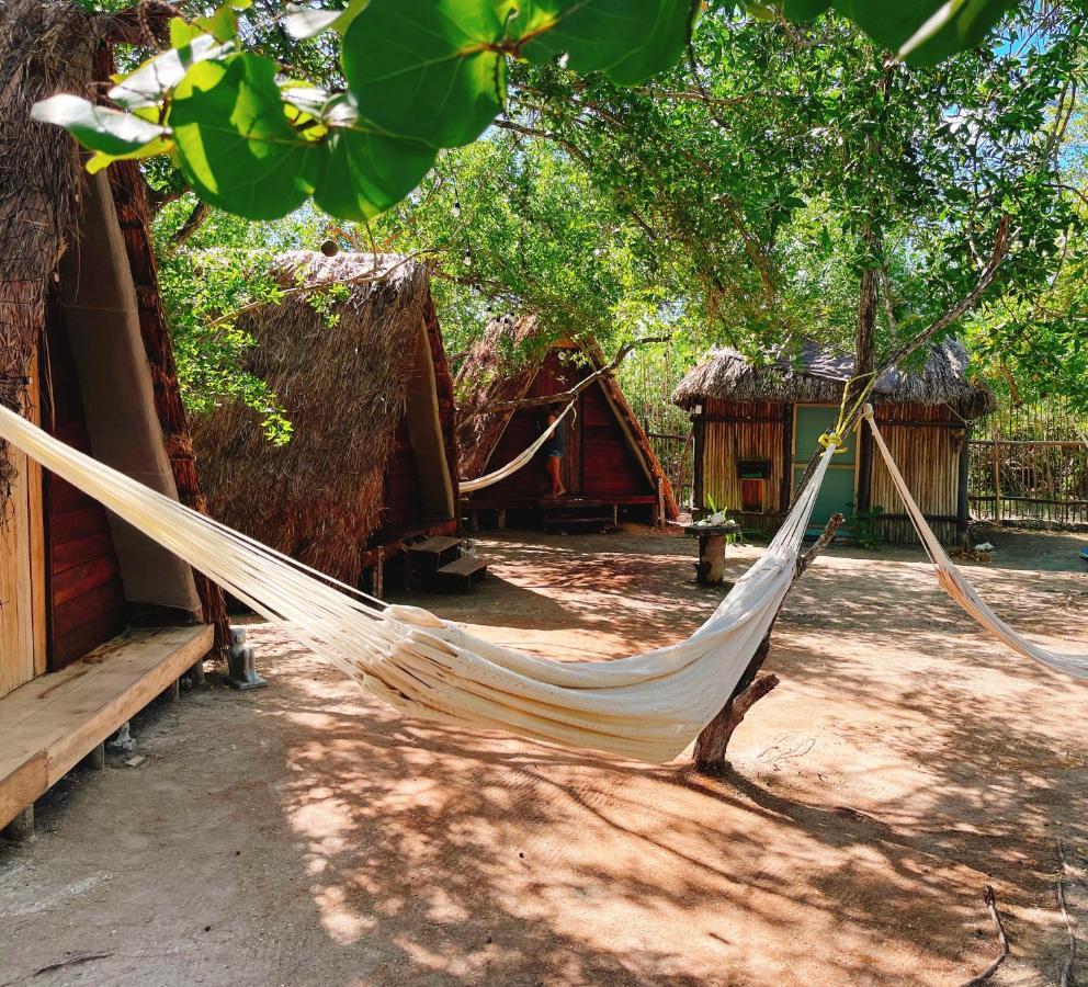 La Aldea Holbox Cabanas Y Camping ภายนอก รูปภาพ